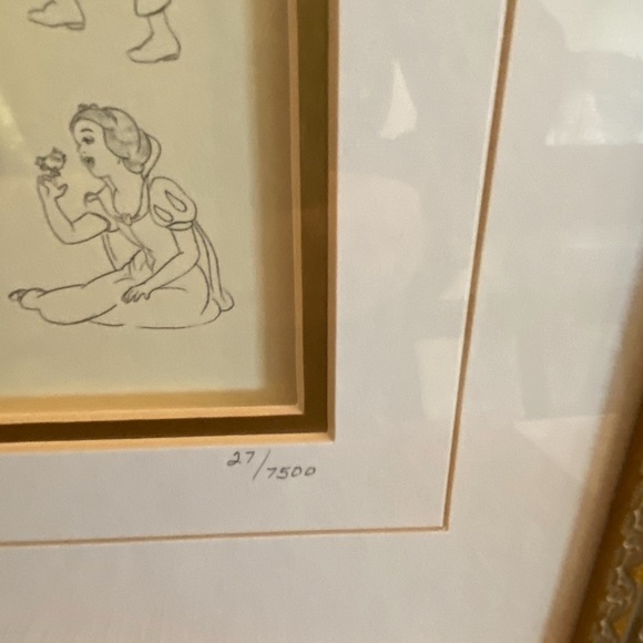 Authentic Disney Model frame Snow White - Picture 2 of 5